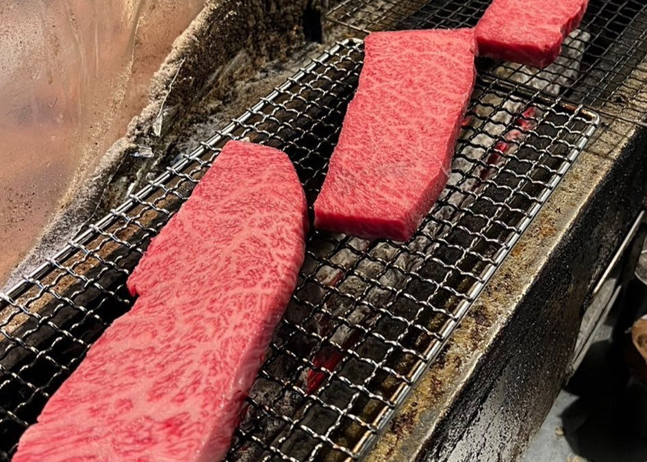 鳥特別武裏メニューステーキ